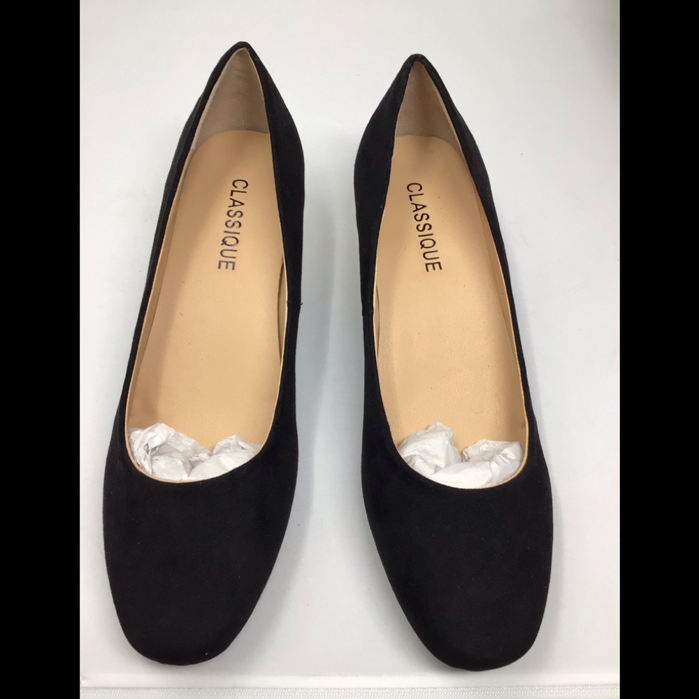 Classique Black pumps with gold tone cat print heels